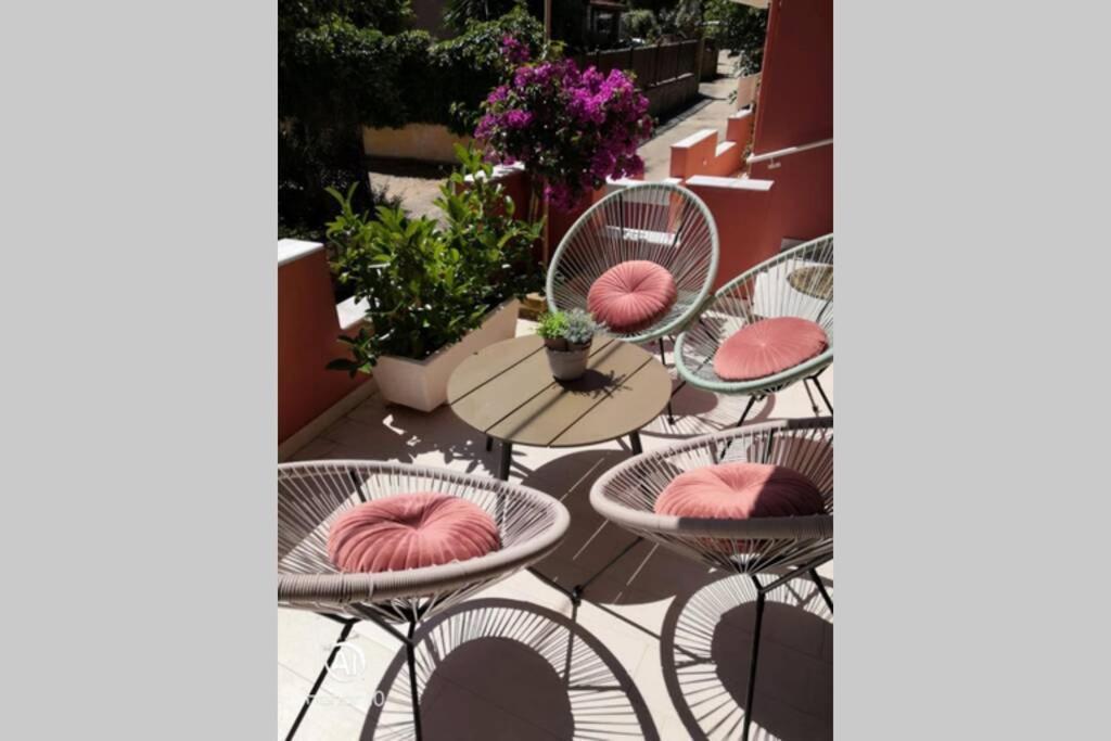 Lefko'S House- Contemporary, Fully Renovated House Villa Kassiopi Luaran gambar