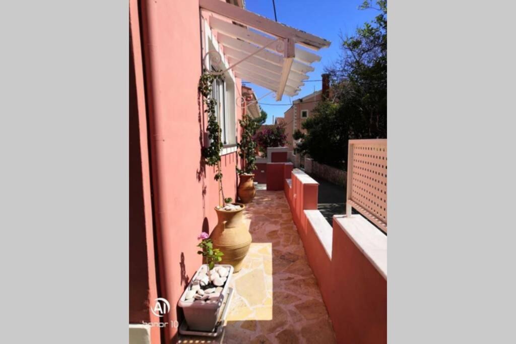 Lefko'S House- Contemporary, Fully Renovated House Villa Kassiopi Luaran gambar