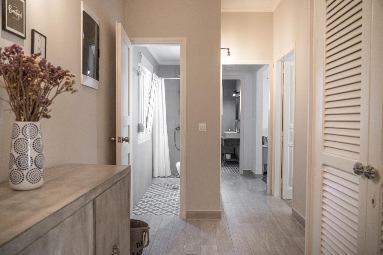Lefko'S House- Contemporary, Fully Renovated House Villa Kassiopi Luaran gambar