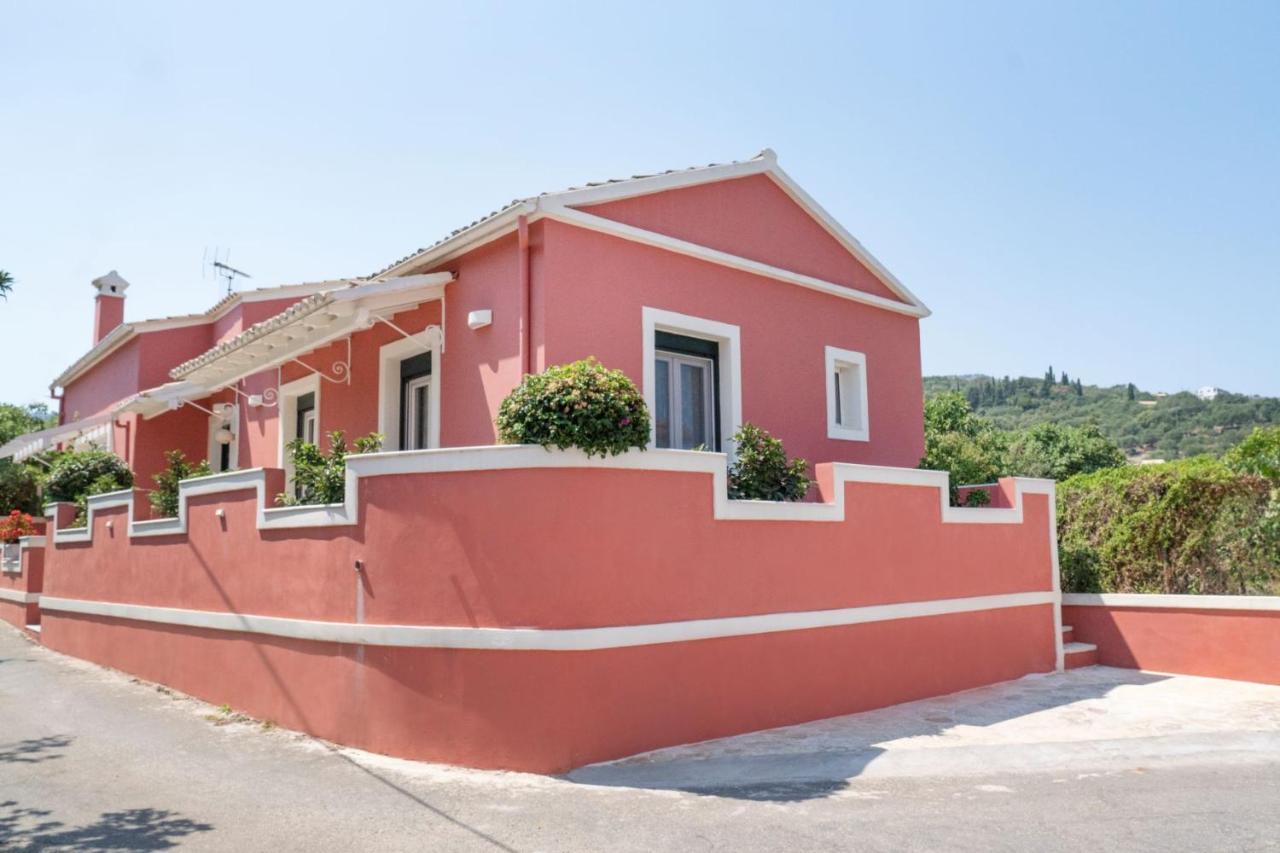 Lefko'S House- Contemporary, Fully Renovated House Villa Kassiopi Luaran gambar