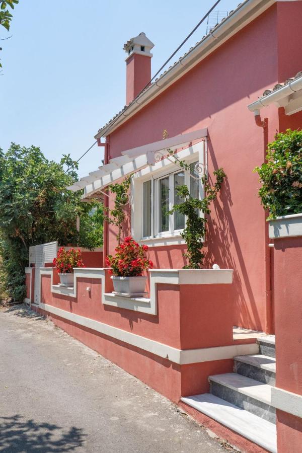 Lefko'S House- Contemporary, Fully Renovated House Villa Kassiopi Luaran gambar