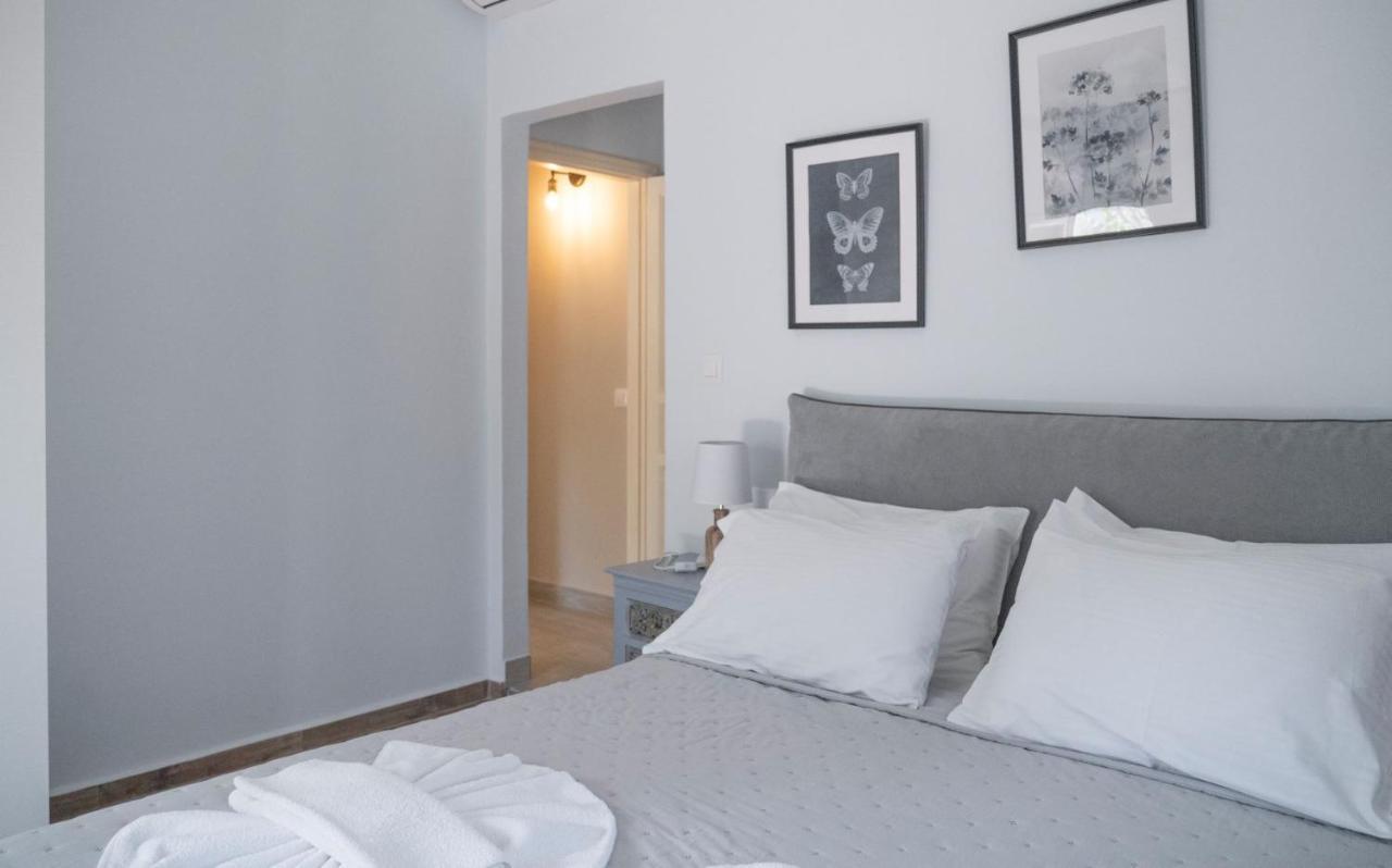 Lefko'S House- Contemporary, Fully Renovated House Villa Kassiopi Luaran gambar